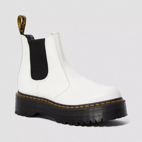 Dr. Martens Shoes - *new* Doc Marten 2976 platform Chelsea style boot